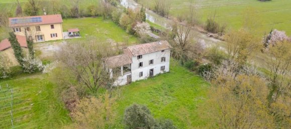 5 rooms House in Carpi, Italy No. 225911 11