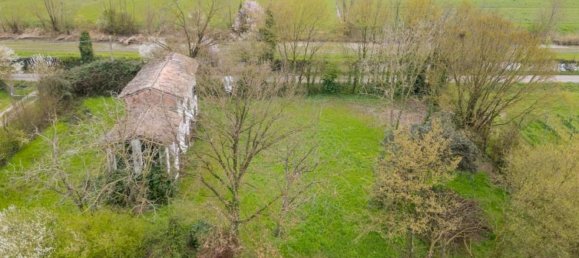 5 rooms House in Carpi, Italy No. 225911 10