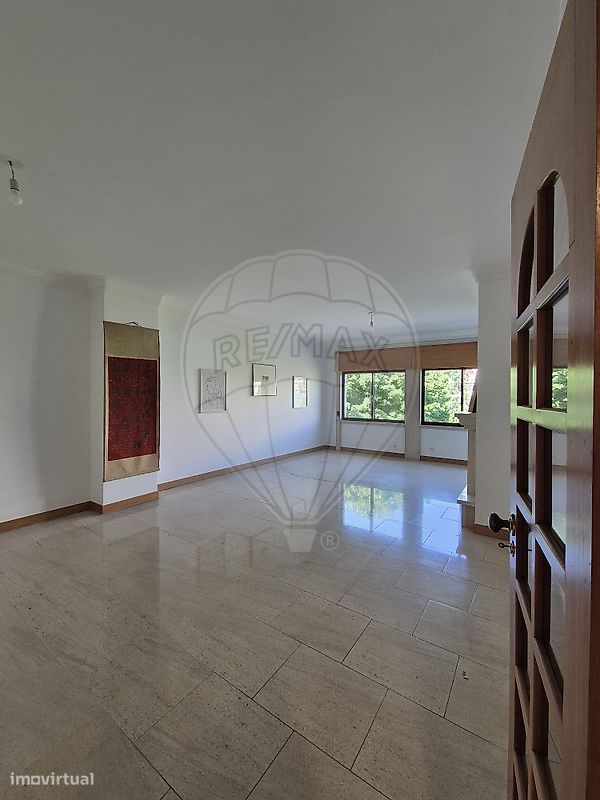 4 غرف نوم شقة في Lisbon, Portugal رقم 201280