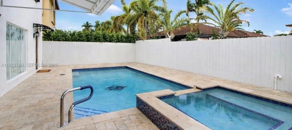 4 Schlafzimmer Villa in Miami, USA, Nr. 614442 5