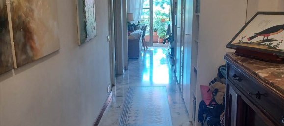 2 bedrooms Apartment in Como, Italy No. 354871 4