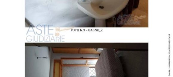 2 bedrooms Apartment in Ardea, Italy No. 288812 3