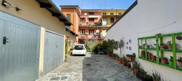 2 rooms Apartment in Trecate, Italy No. 277491 2