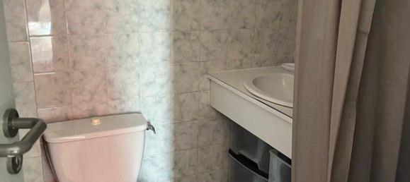 Studio in Angouleme, France No. 341719 3