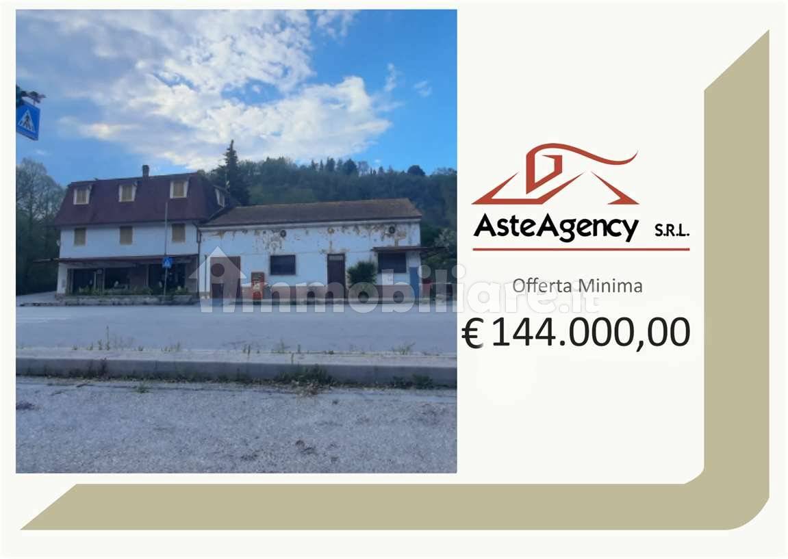 Casa T8 em Pergola, Italy N.º 262788