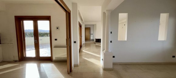 Penthouse de 6 divisões em Olbia, Italy N.º 234356 15