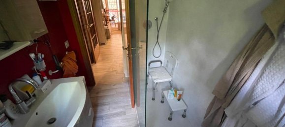 3 bedrooms Apartment in Reggio Emilia, Italy No. 315906 2