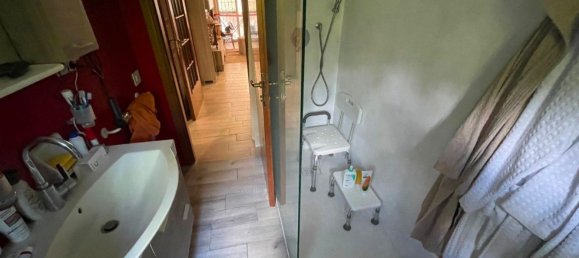 3 bedrooms Apartment in Reggio Emilia, Italy No. 315906 3