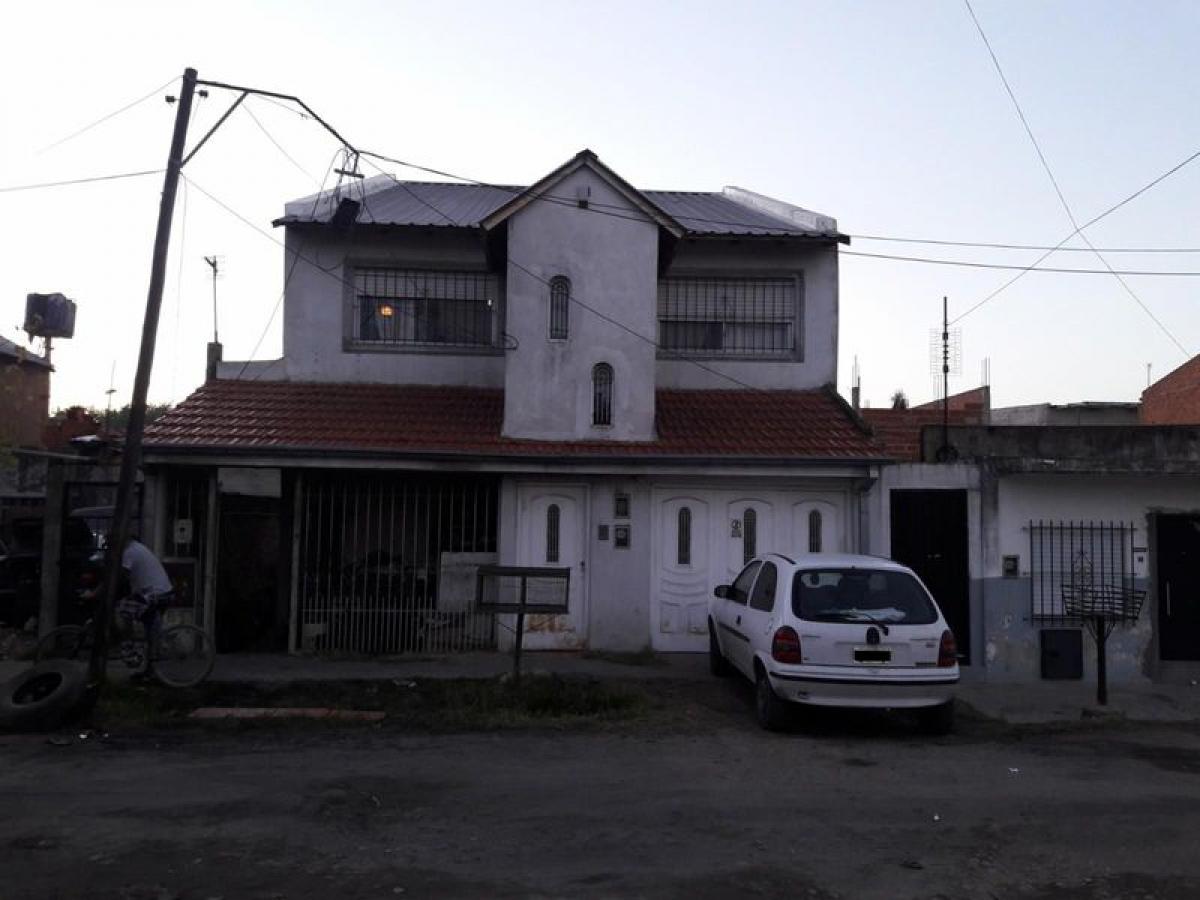 5 Schlafzimmer Haus in Lomas de Zamora, Argentina, Nr. 97052