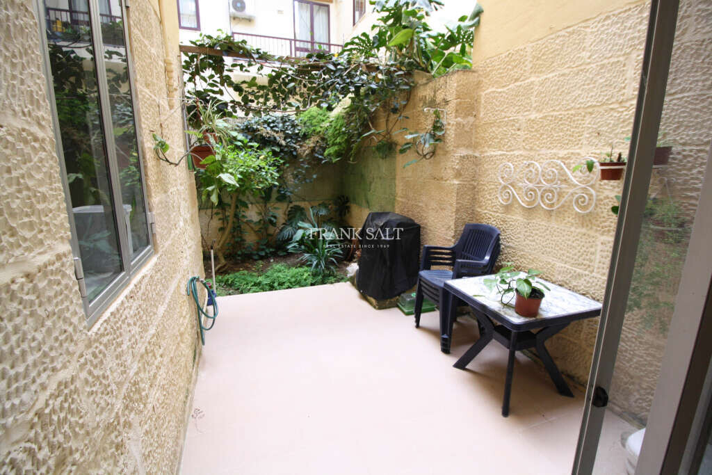 3 bedrooms Townhouse in Sliema, Malta No. 8864