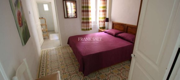 3 bedrooms Townhouse in Sliema, Malta No. 8864 10