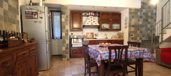 2 bedrooms House in Barzanò, Italy No. 348881 5