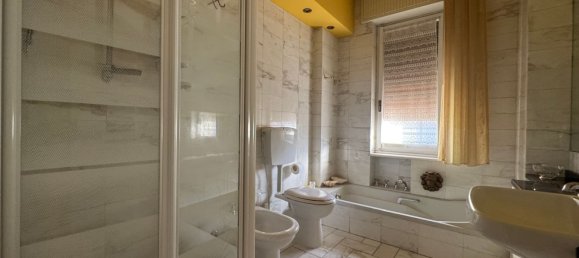 4 rooms Apartment in Tortona, Italy No. 15788 30