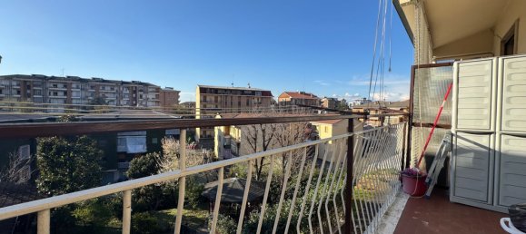 4 rooms Apartment in Tortona, Italy No. 15788 8