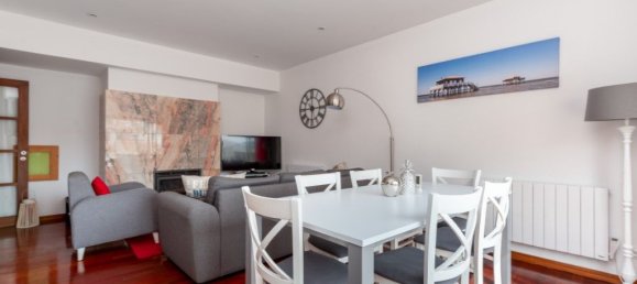 3 bedrooms Apartment in Espinho, Portugal No. 257054 2