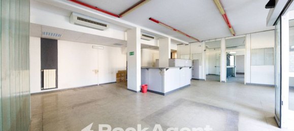 5 rooms Commercial property in Genoa, Italy No. 272206 12