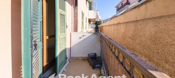 5 rooms Commercial property in Genoa, Italy No. 272206 24