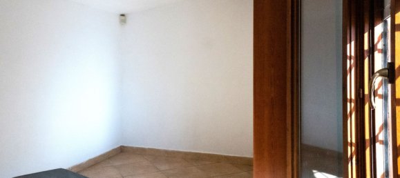 3 rooms House in Pomezia, Italy No. 158086 14