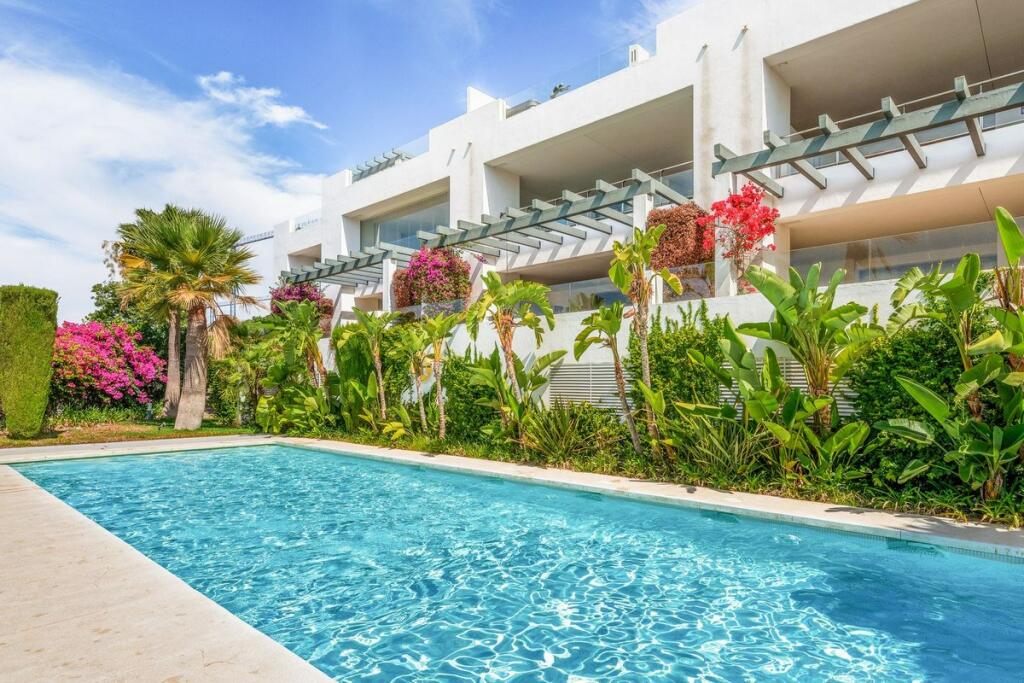 3 chambres Appartement à Casares, Spain No. 53313