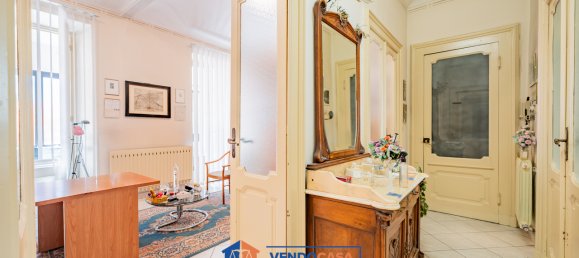 Квартира с 3 комнатами в Кунео, Италия № 374407 12