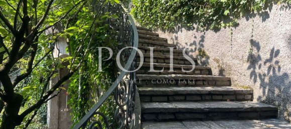 Apartamento de 4 divisões em Como, Italy N.º 180572 3