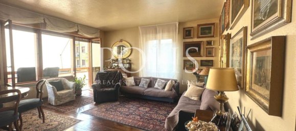 Apartamento de 4 divisões em Como, Italy N.º 180572 5