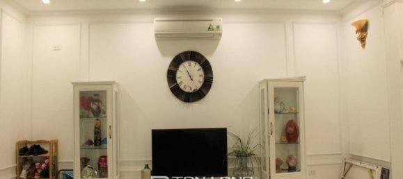 Villa de 4 dormitorios en Long Bien, Vietnam No. 834 19