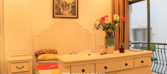 Villa de 4 dormitorios en Long Bien, Vietnam No. 834 17