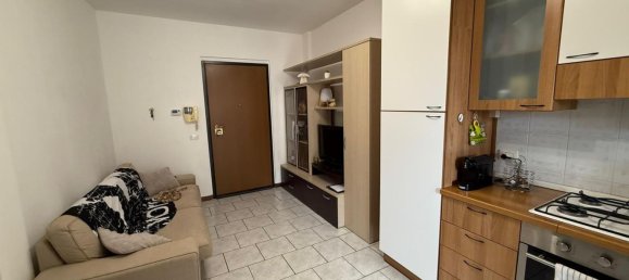 2 rooms Apartment in Nova Milanese, Italy No. 334559 9