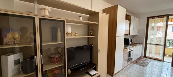 2 rooms Apartment in Nova Milanese, Italy No. 334559 5