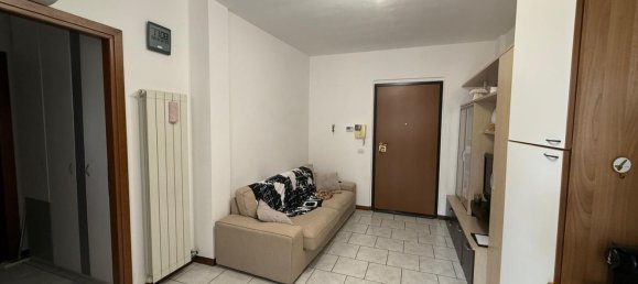 2 rooms Apartment in Nova Milanese, Italy No. 334559 8