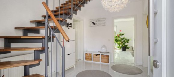 3 bedrooms House in Dusseldorf, Germany No. 306303 7