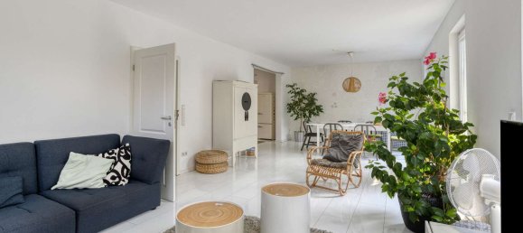 3 bedrooms House in Dusseldorf, Germany No. 306303 9