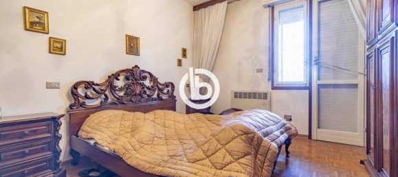 4-Zimmer Wohnung in Bologna, Italy, Nr. 33030 14