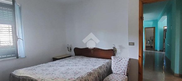 2 bedrooms Apartment in Sellia Marina, Italy No. 329159 9