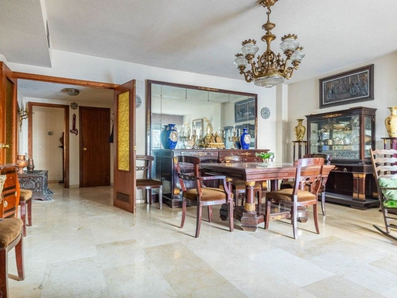 5 bedrooms Apartment in Cordoba, Spain No. 254082