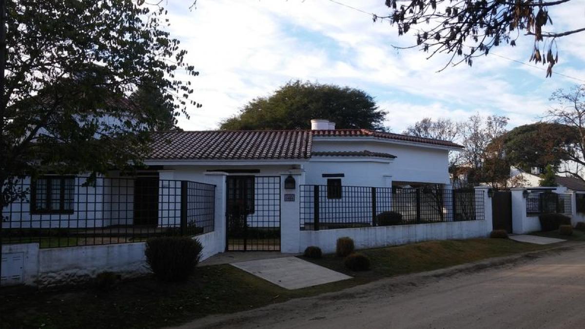 4 bedrooms House in Cordoba, Argentina No. 578