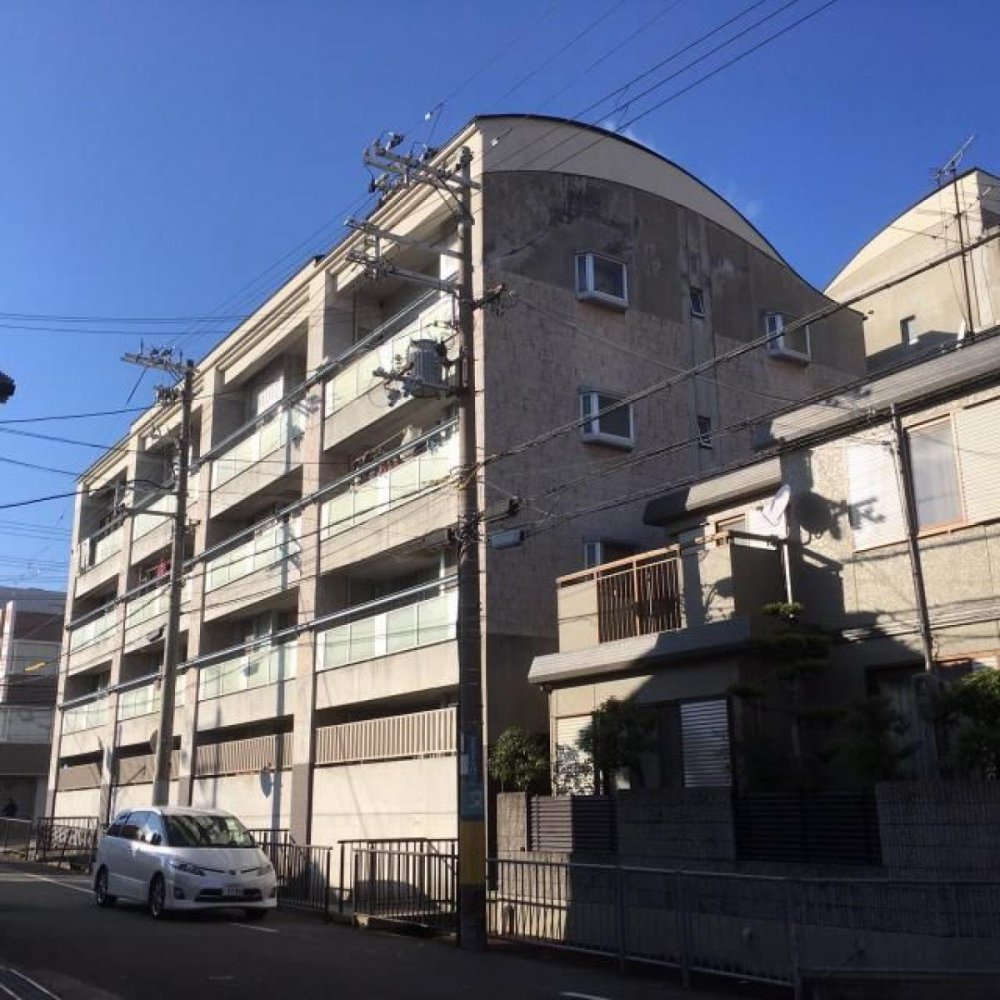 3 bedrooms Apartment in Hyogo, Japan No. 4394