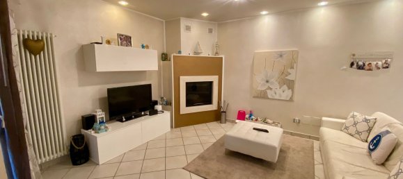 Дуплекс с 4 спальнями в Морчано ди Романья, Италия № 327162 15