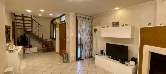 Дуплекс с 4 спальнями в Морчано ди Романья, Италия № 327162 32