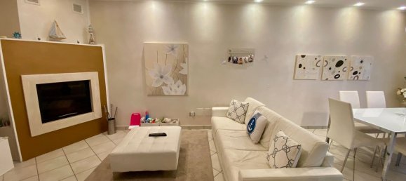 Дуплекс с 4 спальнями в Морчано ди Романья, Италия № 327162 12