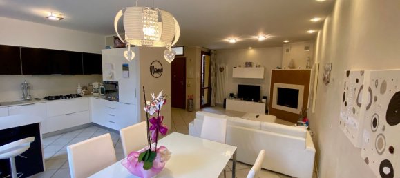 Дуплекс с 4 спальнями в Морчано ди Романья, Италия № 327162 4