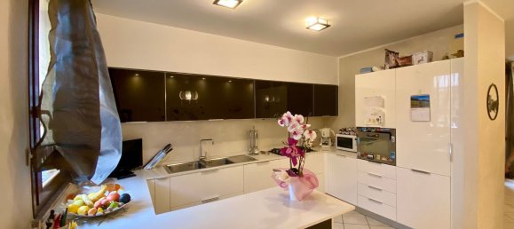 Дуплекс с 4 спальнями в Морчано ди Романья, Италия № 327162 25