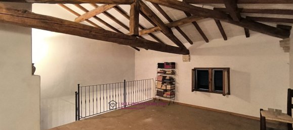 Casa de 8 divisões em Torgiano, Italy N.º 138975 16