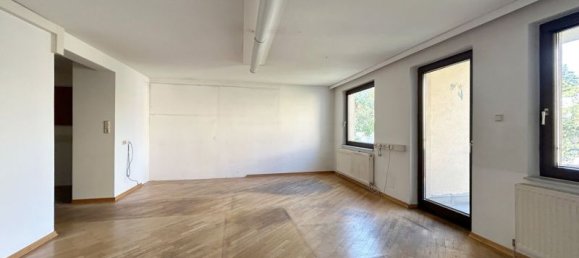 3 rooms Apartment in Liesing, Austria No. 211063 2