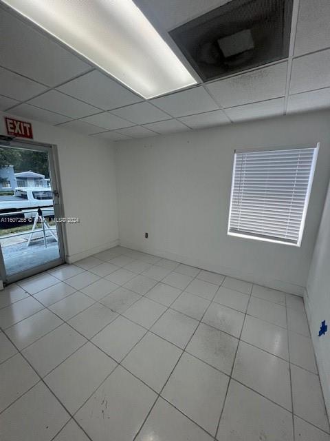 House for rent in Miami, Miami-Dade, Florida, USA № 614035