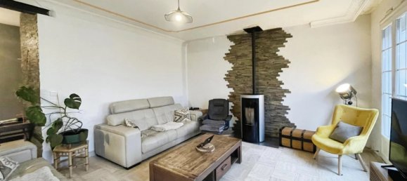 4 bedrooms House in Romorantin-Lanthenay, France No. 159102 42