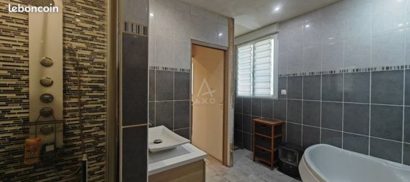 3 Schlafzimmer Haus in Aulnay-sous-Bois, France, Nr. 360128 8