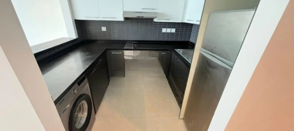 Studio in Dubai, UAE No. 21548 9