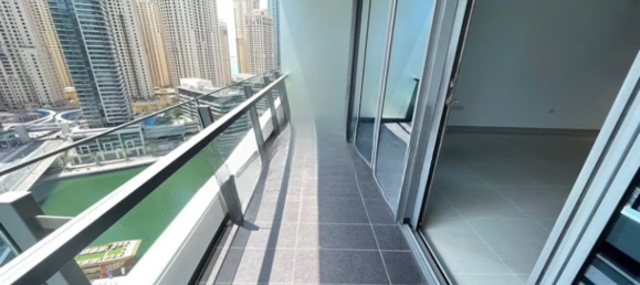 Studio in Dubai, UAE No. 21548 10